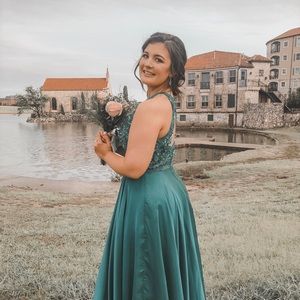 Meet your Posher, Maddi